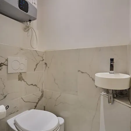 Sublime In The Heart Of 8 People Fbmar4 Apartman